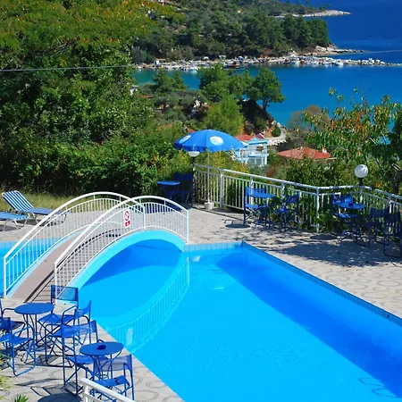 Smaragdi Chrisi Ammoudia