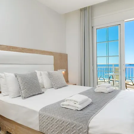 Hotel Smaragdi 2*