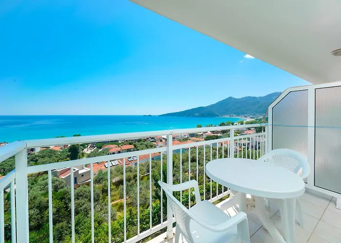 Ξενοδοχείο Smaragdi